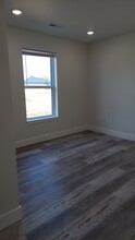 1707 Soaring Ct in Moberly, MO - Building Photo - Building Photo