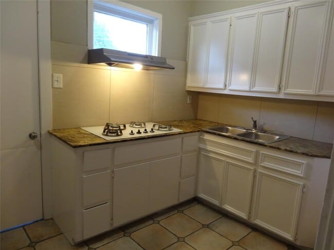 5011 Lindsay St-Unit -1 in Houston, TX - Building Photo - Building Photo