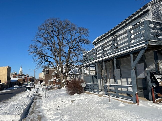 property at 233 S 4th St