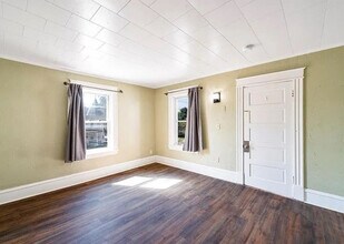 306 Colchester Ave in Burlington, VT - Building Photo - Building Photo