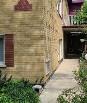 547 Sheridan Rd in Evanston, IL - Building Photo