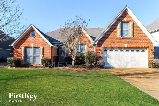 property at 1535 Far Dr