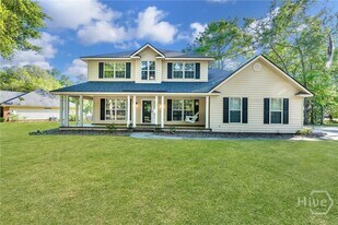 41 Jerico Trl in Richmond Hill, GA - Building Photo
