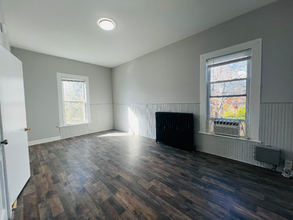 503 Hanover St-Unit -4 in Fredericksburg, VA - Foto de edificio - Building Photo