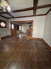 524 W 4th Ave in El Dorado, KS - Building Photo - Building Photo