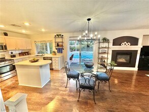 10263 Splendor Ridge Ave in Las Vegas, NV - Building Photo - Building Photo