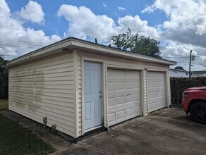 219 Terry Pkwy in Terrytown, LA - Building Photo - Building Photo