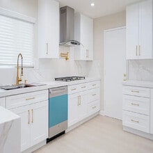 16840 Superior St in North Hills, CA - Building Photo - Building Photo