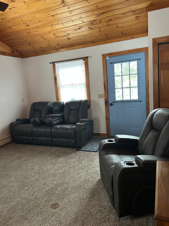 6309 Boston State Rd in Hamburg, NY - Building Photo