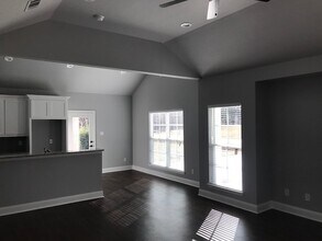 111 Elder St in Waxahachie, TX - Building Photo - Building Photo