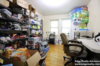 33 Wiltshire Rd, Unit 1 in Boston, MA - Building Photo - Building Photo
