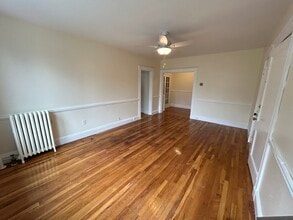 31 Dennison Ave in Framingham, MA - Building Photo - Building Photo
