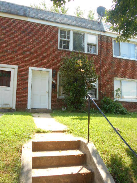 2514 Marbourne Ave in Baltimore, MD - Building Photo