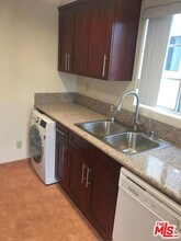 1652 Colby Ave in Los Angeles, CA - Building Photo - Building Photo