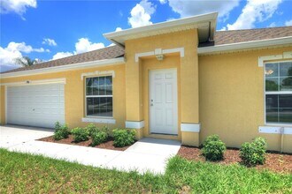 8966 101st Ave in Vero Beach, FL - Building Photo - Building Photo