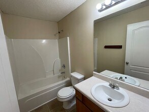 420 Bridgewater Way in Athens, GA - Building Photo - Building Photo