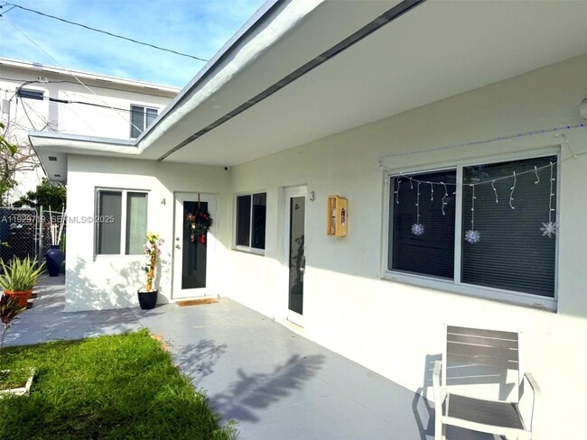 property at 3071 SW 27th Ln