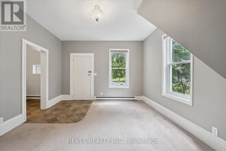 170 James St E in Cobourg, ON - Building Photo - Building Photo