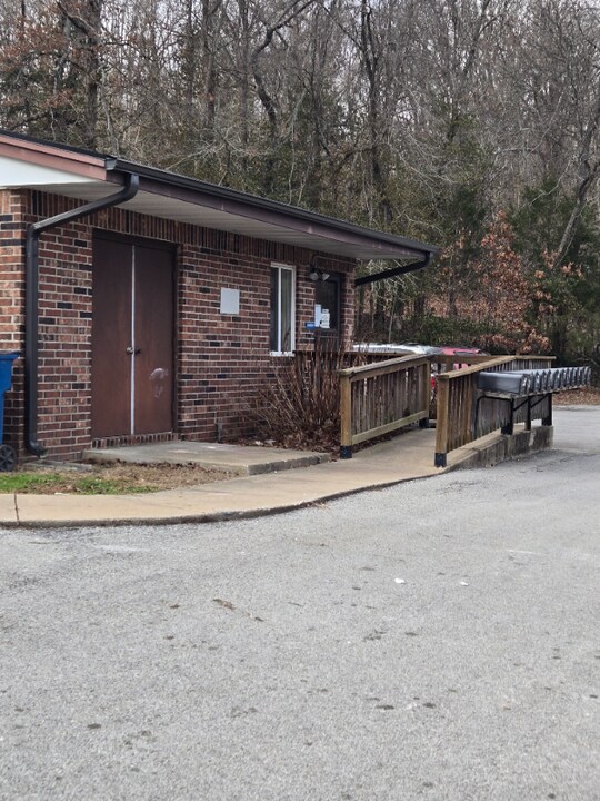 507 S Carr St in Galena, MO - Foto de edificio