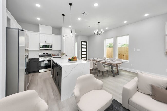 6816 Del Rio St in Houston, TX - Building Photo - Building Photo