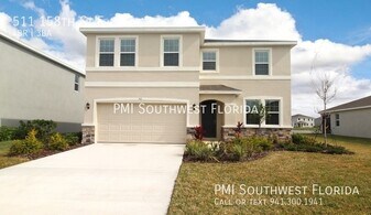 511 158th St E in Bradenton, FL - Building Photo