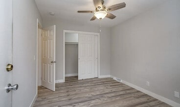 Parks Edge Apartments in McFarland, WI - Building Photo - Building Photo