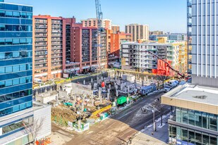 Lilac Park in Edmonton, AB - Building Photo