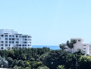 2840 S Ocean Blvd in Palm Beach, FL - Foto de edificio - Building Photo