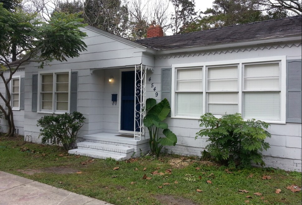 4549 Timuquana Rd in Jacksonville, FL - Building Photo