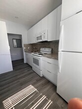 852 SW 13th Ave in Miami, FL - Building Photo - Building Photo