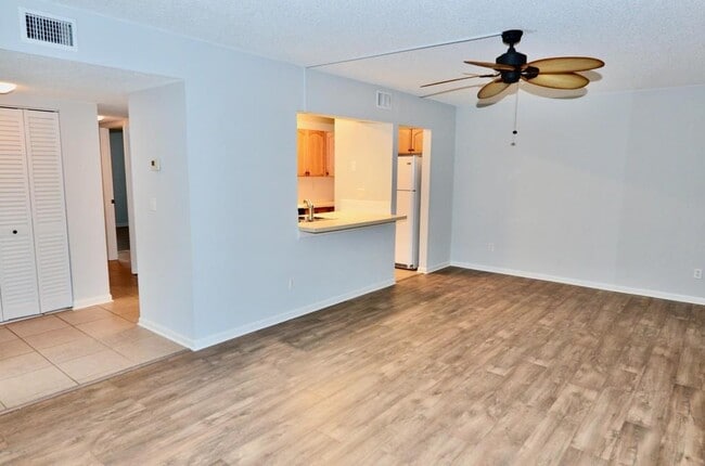 property at 7 Veronese Ct