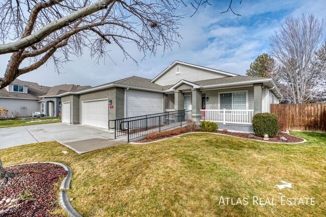 property at 3598 E Arborvitae Ct