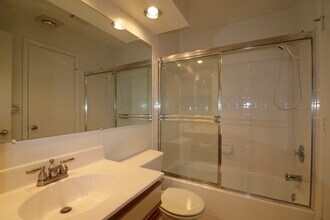 3301 Sir Thomas Dr in Silver Spring, MD - Building Photo - Building Photo