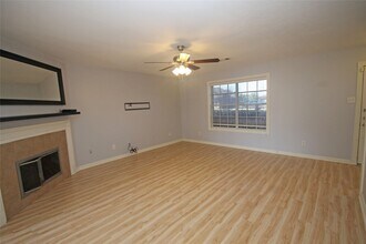 1931 Flycaster Dr in Spring, TX - Building Photo - Building Photo