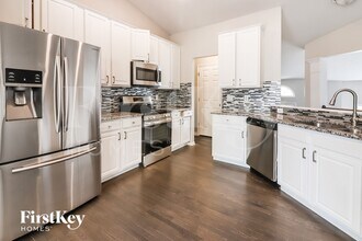 15140 W 157th Terrace in Olathe, KS - Building Photo - Building Photo