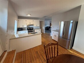 33 Ann St in Newport, RI - Building Photo - Building Photo