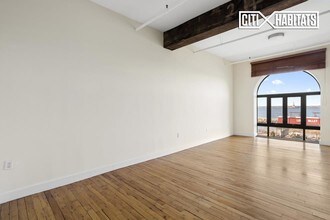 275 Conover St-Unit -5M in Brooklyn, NY - Building Photo - Building Photo