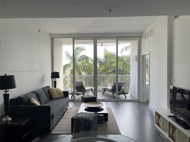 property at 2100 Park Ave