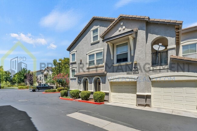 5501 Mezereon Ln in Elk Grove, CA - Building Photo - Building Photo