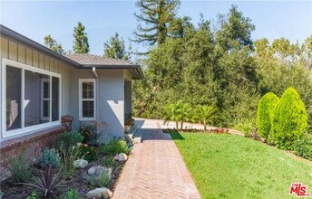 1290 Clubhouse Dr in Pasadena, CA - Building Photo - Building Photo