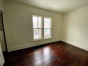 1009 Michigan Ave in Ann Arbor, MI - Foto de edificio - Building Photo