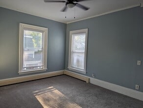 37 Linden St in Rockland, MA - Building Photo - Building Photo