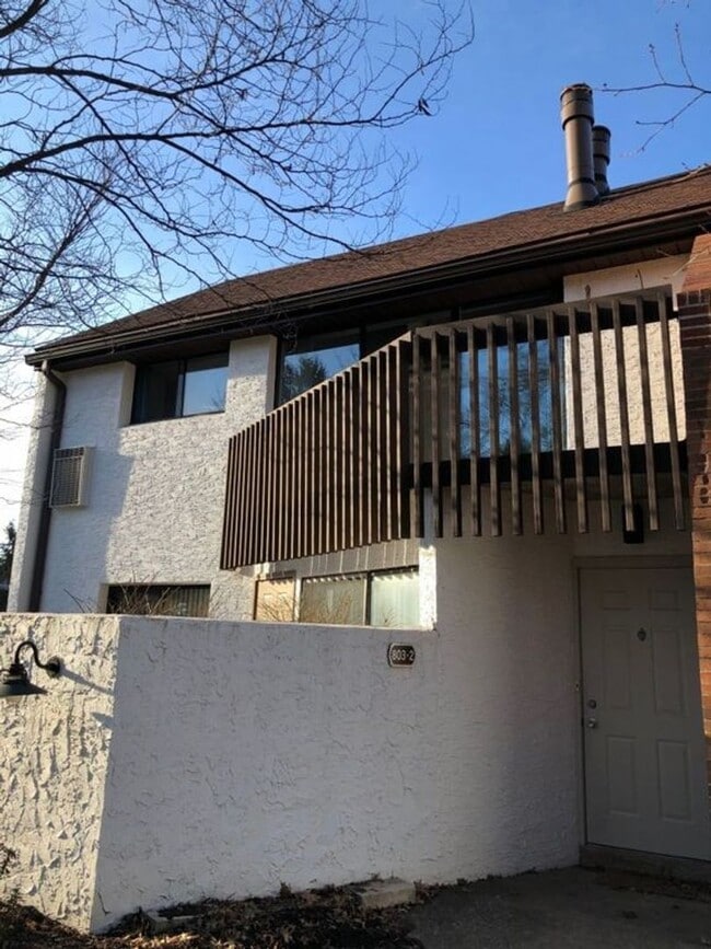 803 Stratford Dr in State College, PA - Building Photo - Building Photo