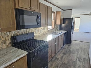 45 Lincoln Ave in Indianola, IA - Building Photo - Building Photo