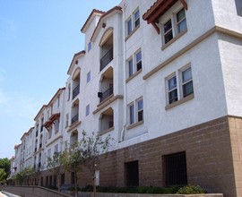 Manitou Vistas II in Los Angeles, CA - Foto de edificio - Building Photo