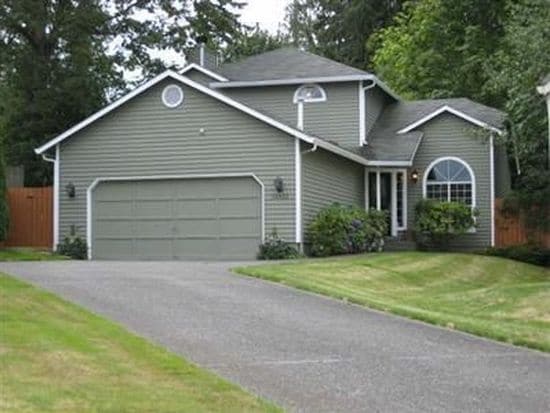 property at 10925 SE 270th St