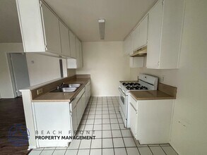 1547 W. 261st St. in Harbor City, CA - Building Photo - Building Photo