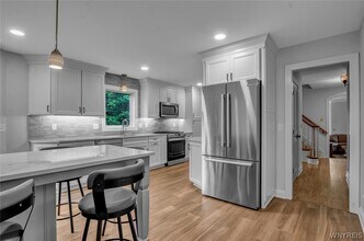 5940 Thompson Rd in Clarence Center, NY - Building Photo - Building Photo