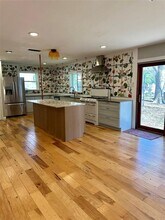 2507 East Side Dr in Austin, TX - Building Photo - Building Photo