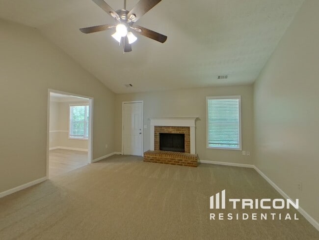 3390 Watson Gate Rd SW in Loganville, GA - Building Photo - Building Photo